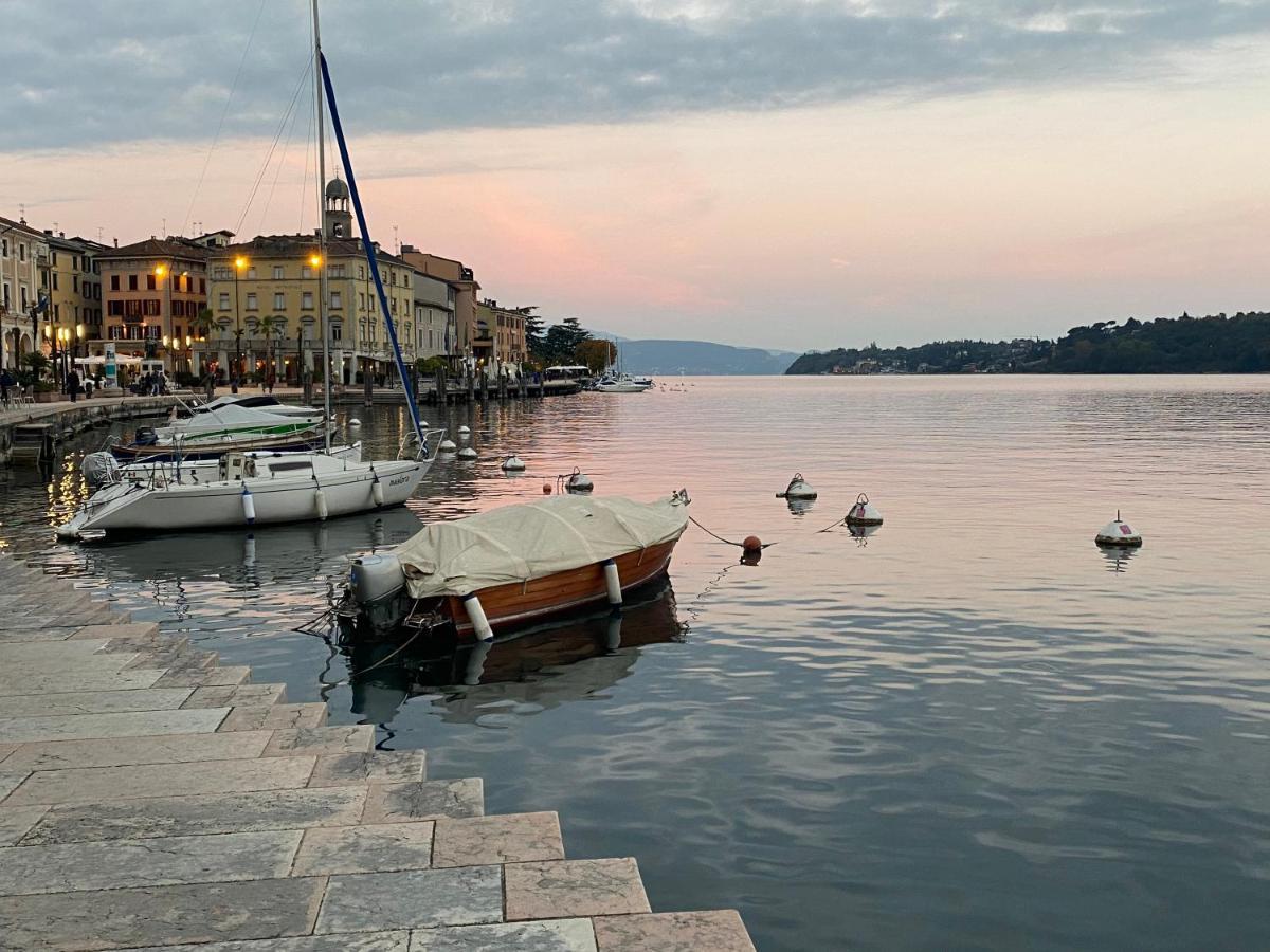 Violetta Maison, Elegante E Romantica A Salo' Apartman Kültér fotó