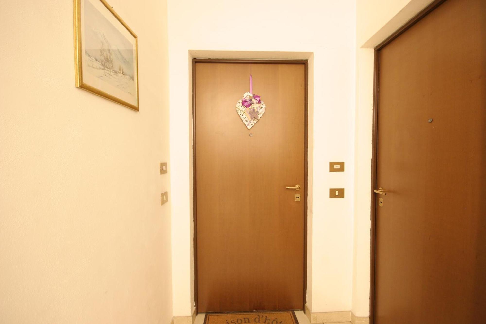 Violetta Maison, Elegante E Romantica A Salo' Apartman Kültér fotó